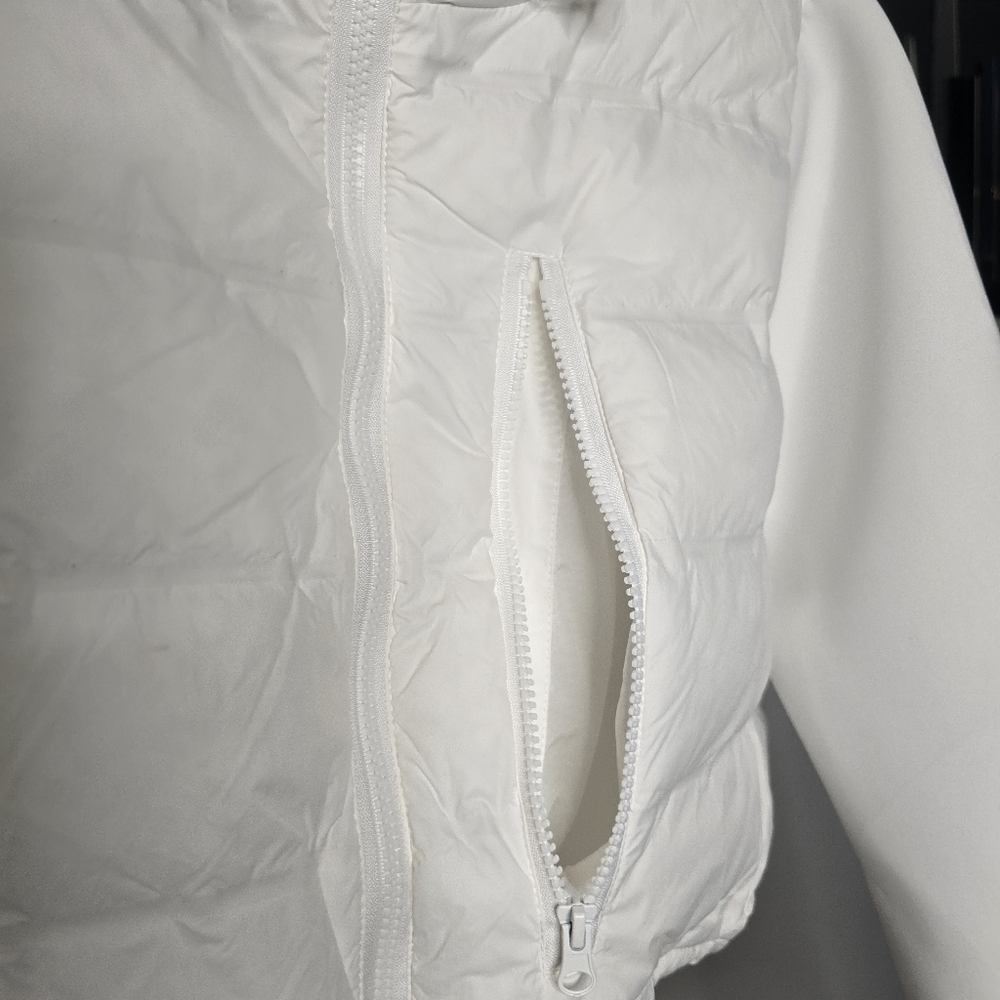 HyFve Pearl Full Zipper Active Puffer Jacket (Juniors) Size L - Picture 4 of 9